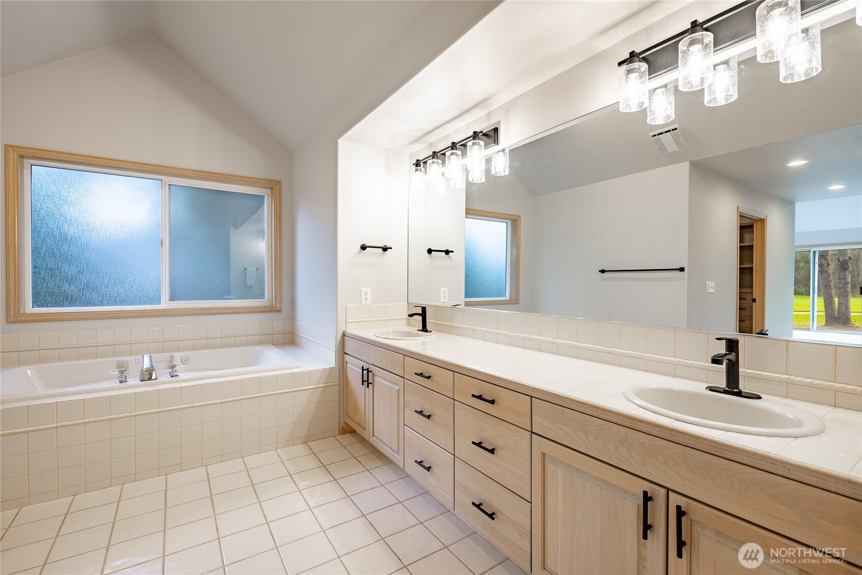 5520 Canvasback Road Property Photo 14