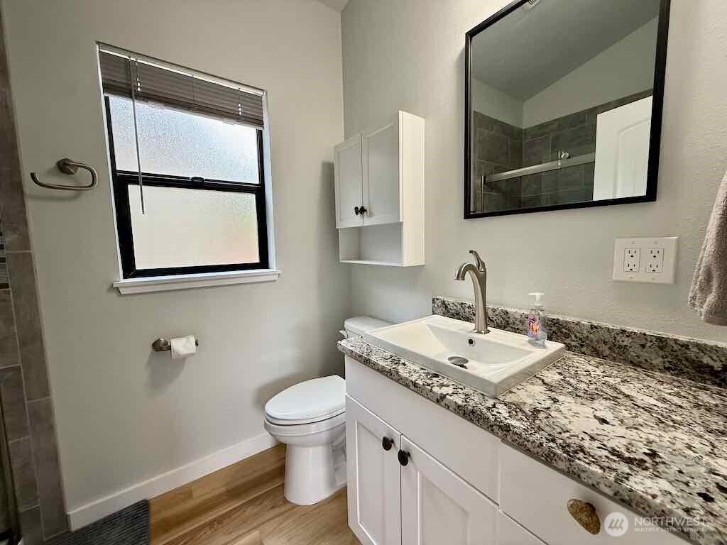813 Salmonbery Beach Property Photo 18