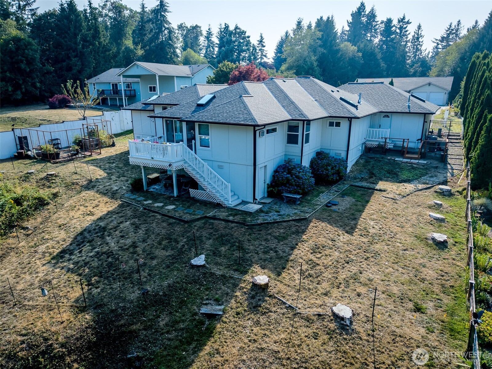 8422 Kaster Drive Property Photo 33
