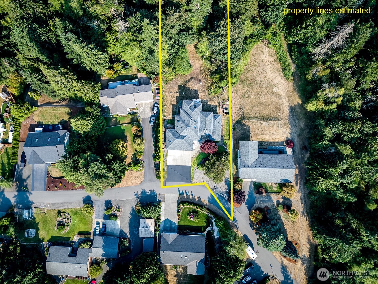 8422 Kaster Drive Property Photo 36