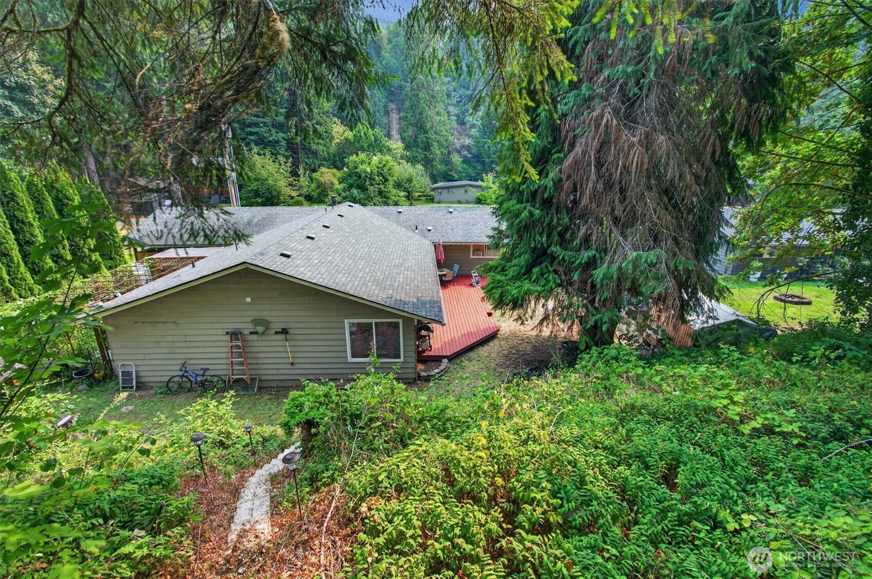 236 Laverne Drive Property Photo 36