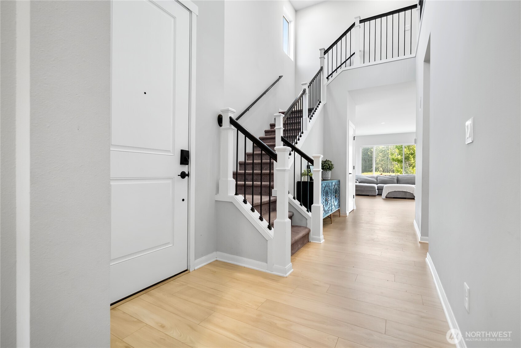 4646 Hibiscus Circle Property Photo 4