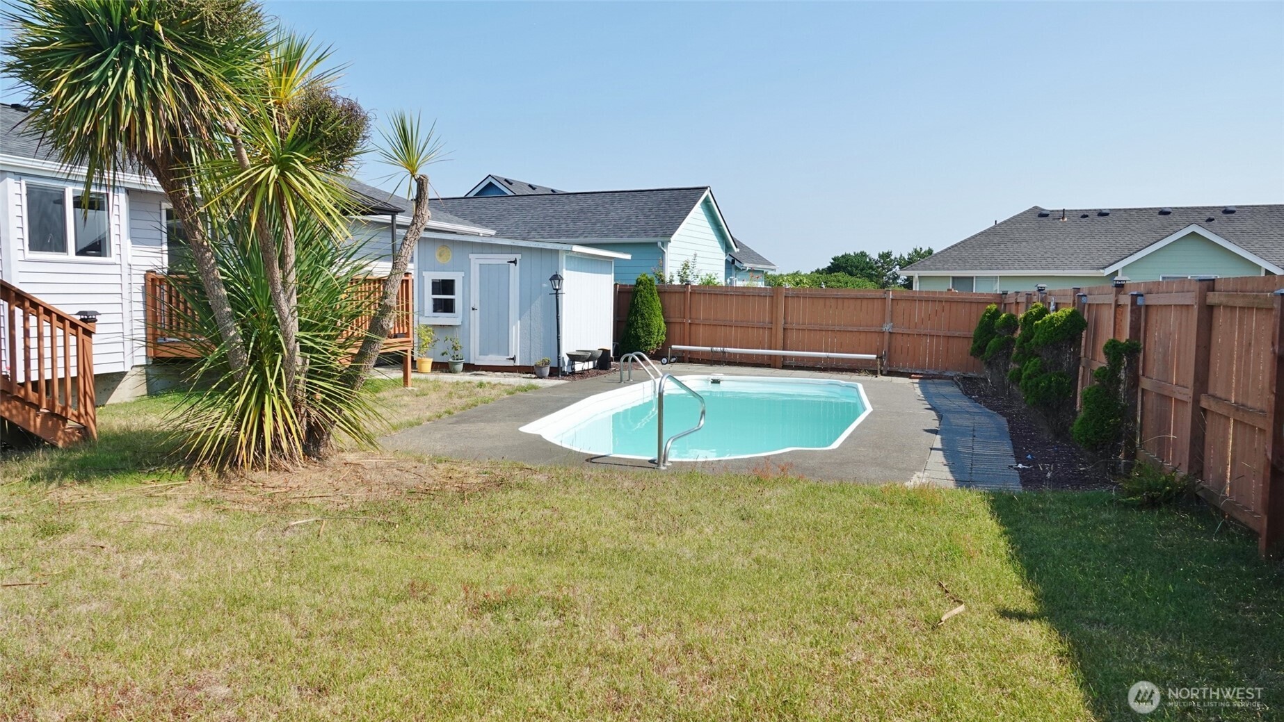 1102 Fairwood Drive Property Photo 3