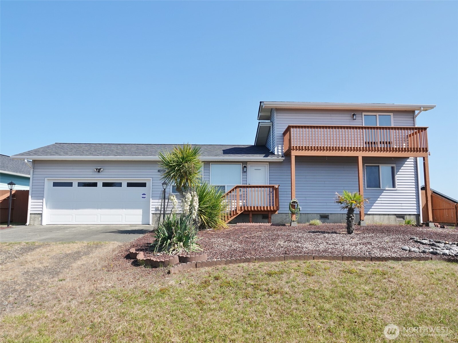 1102 Fairwood Drive Property Photo 11