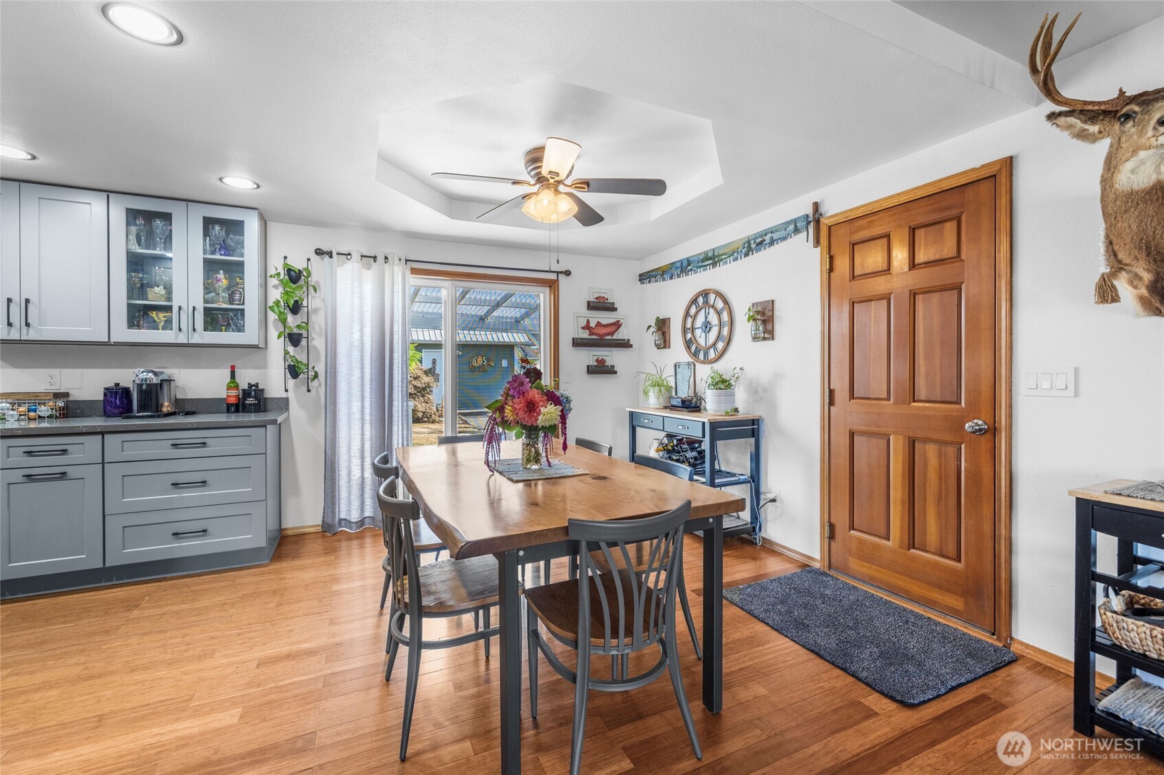217 Puget Street Property Photo 10