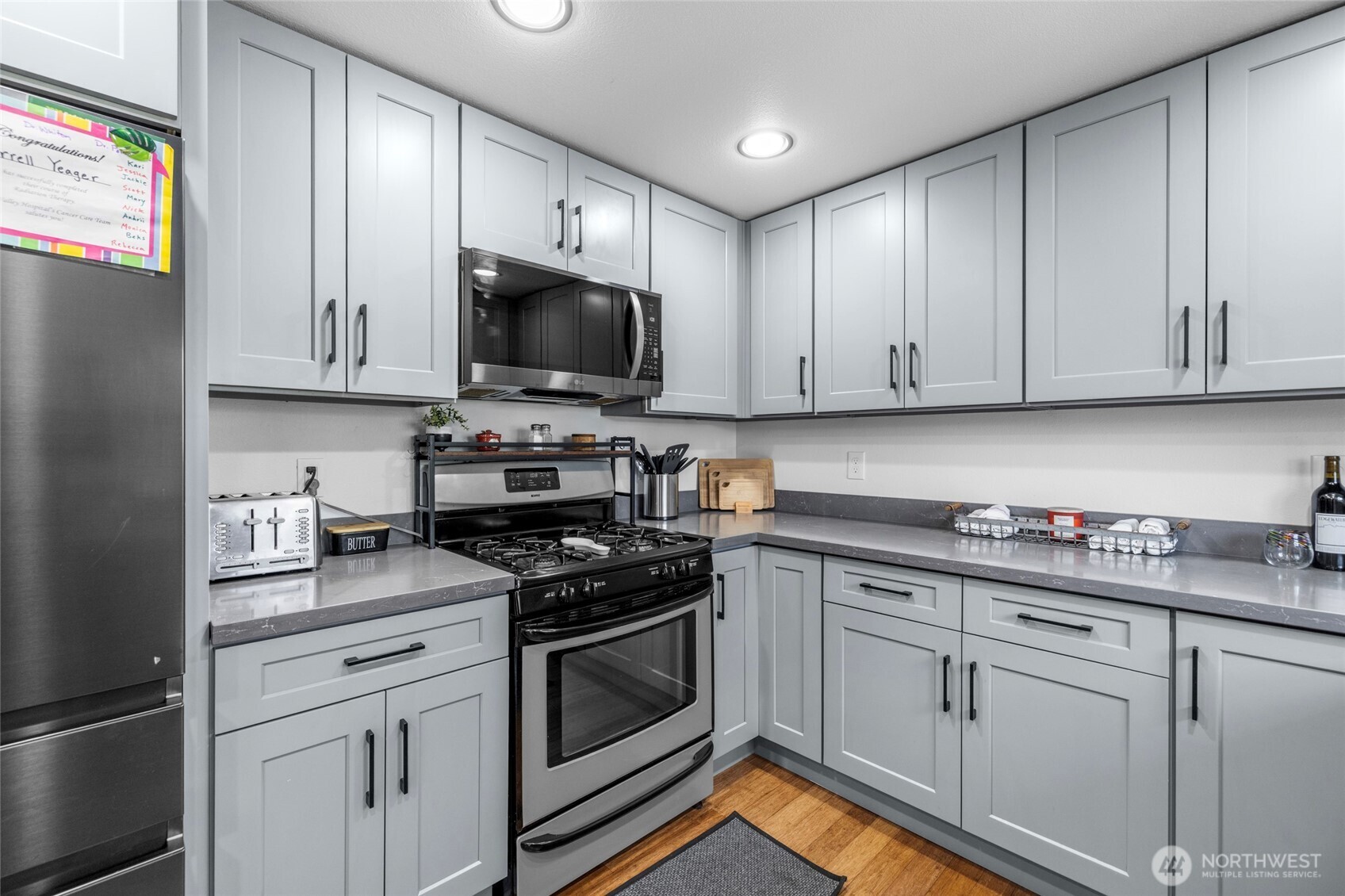 217 Puget Street Property Photo 13