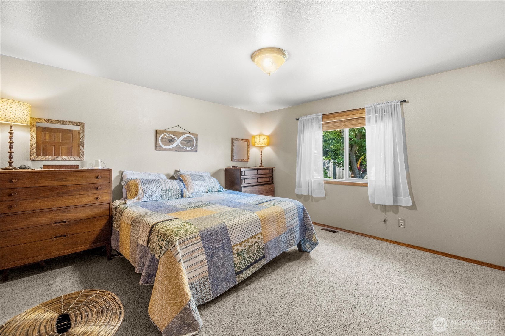 217 Puget Street Property Photo 16
