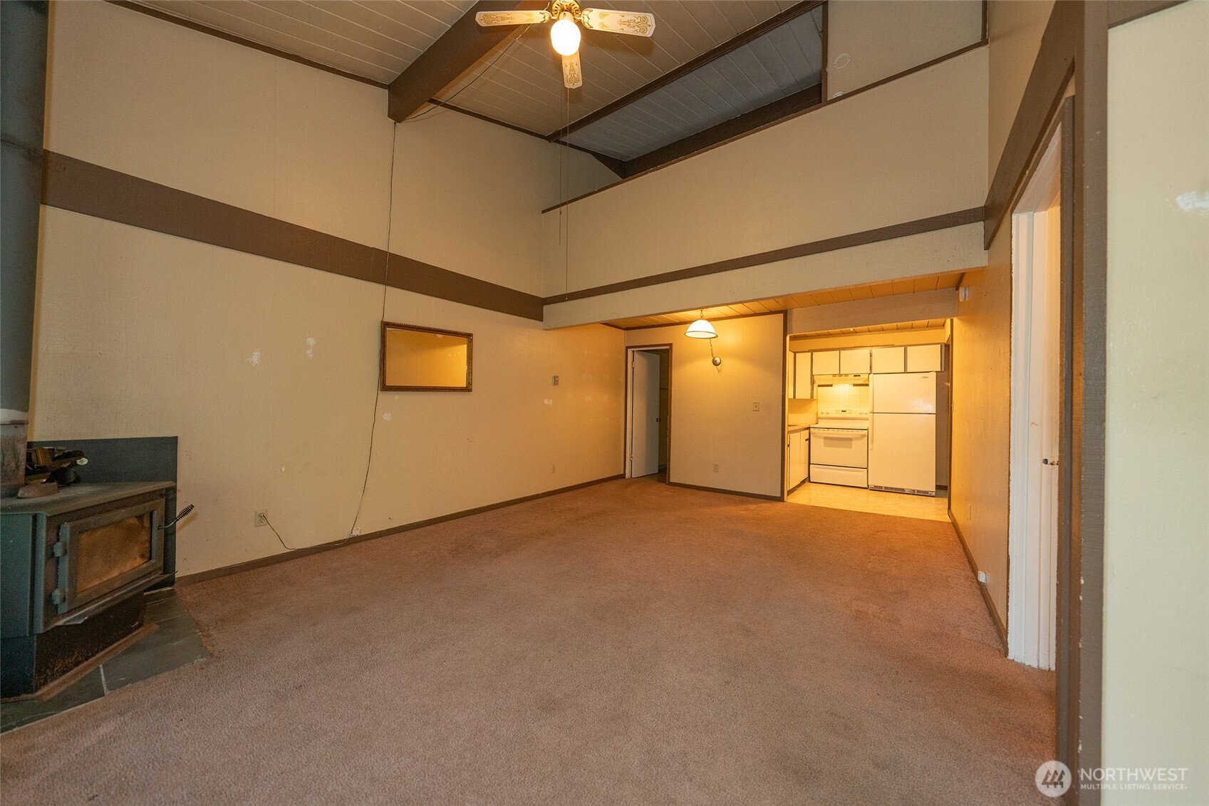 22339 Overlake Loop Property Photo 5
