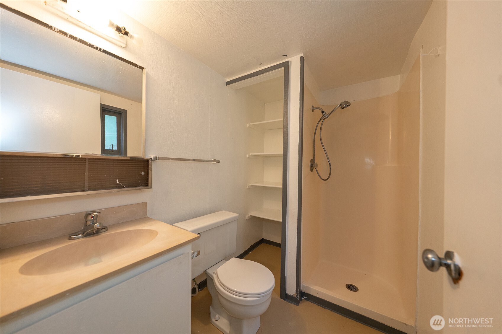 22339 Overlake Loop Property Photo 11