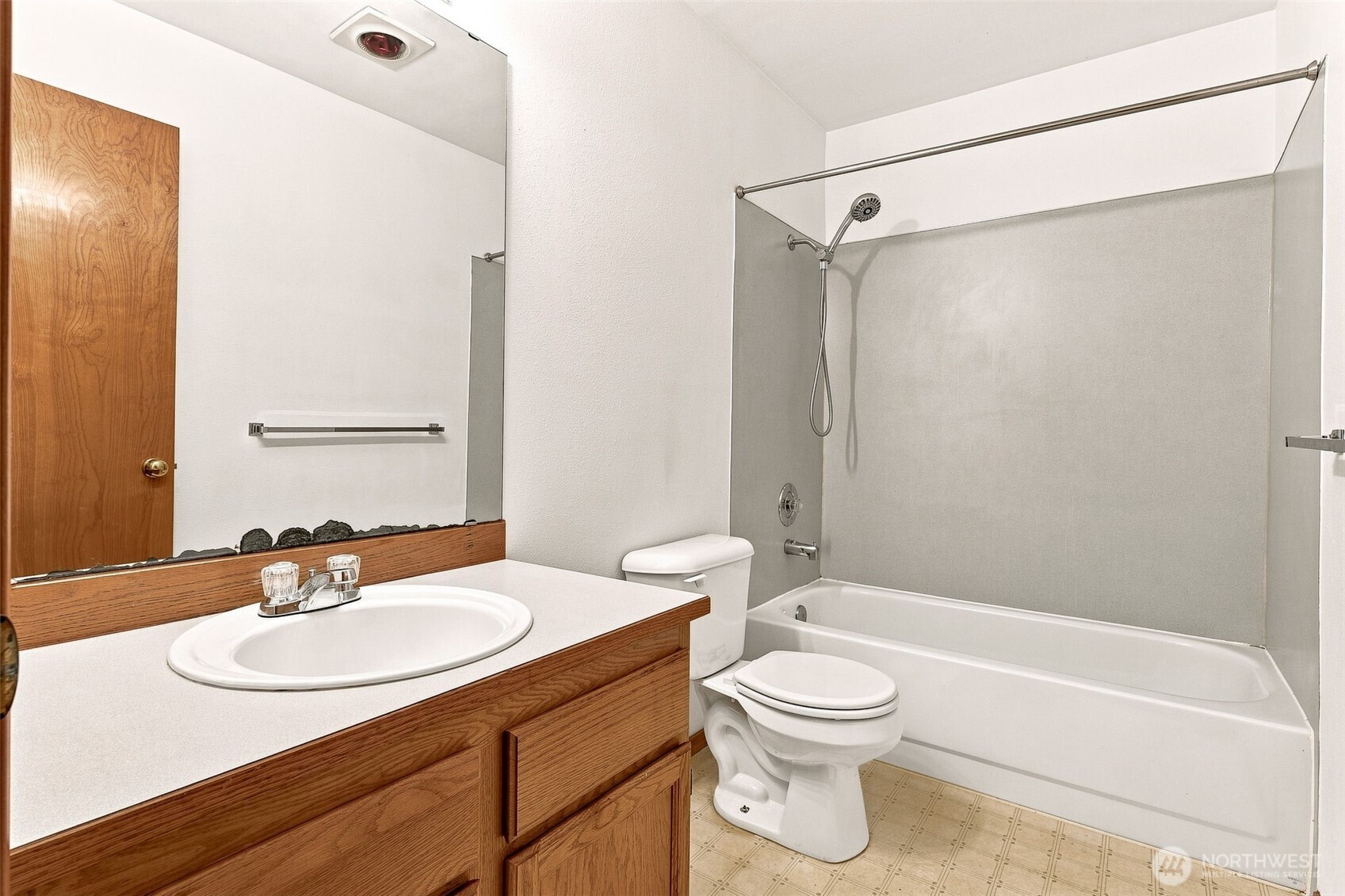 5210 30th Avenue Property Photo 15