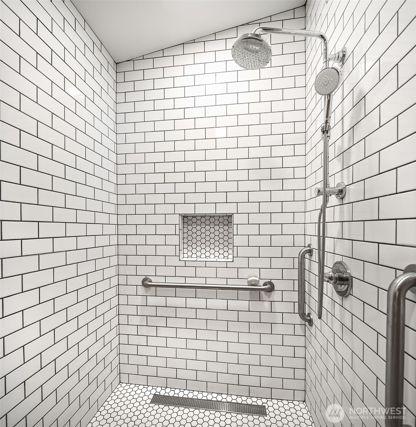 618 Le-lou-wa Place Property Photo 21