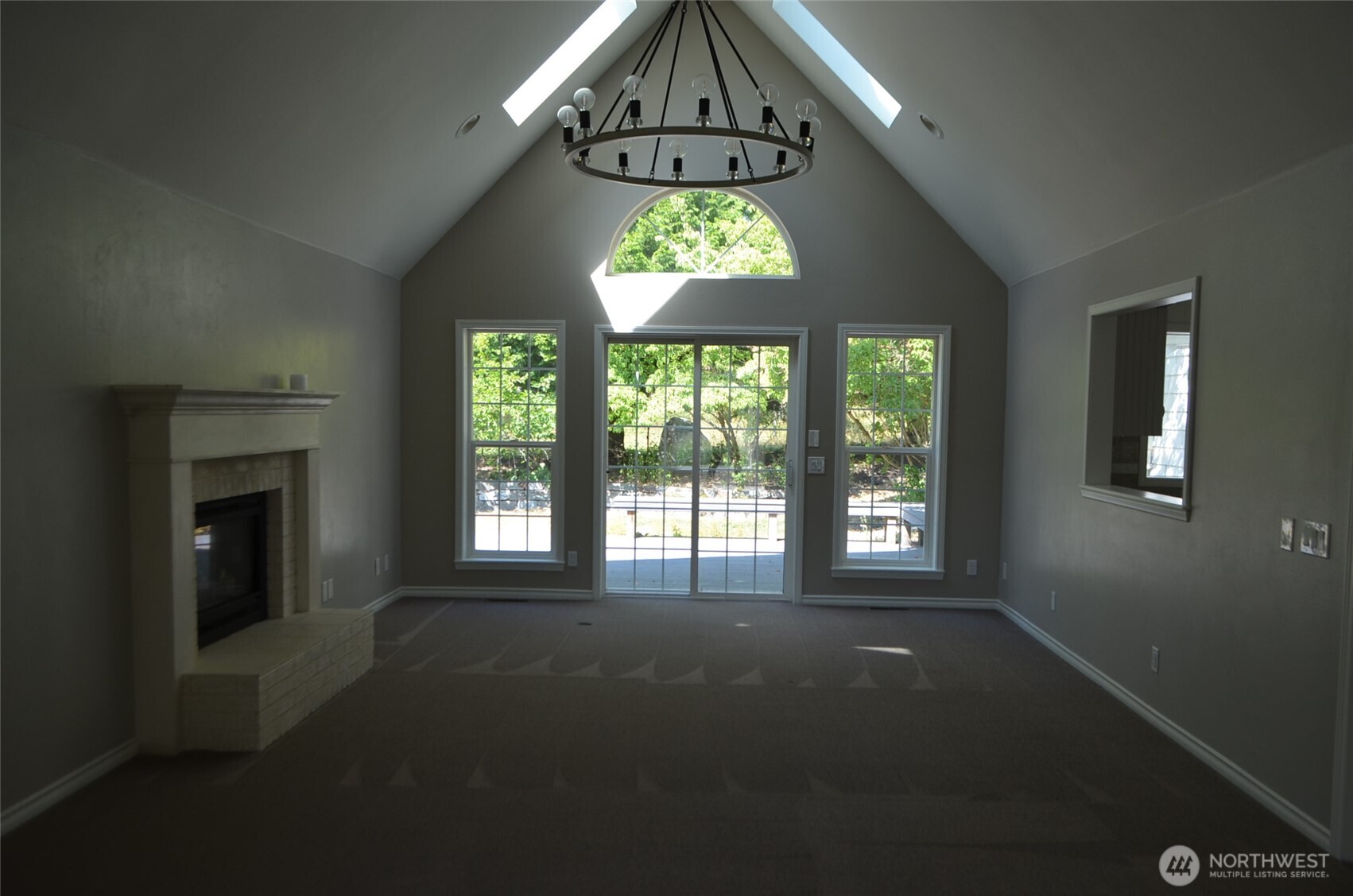 1041 Sterk Lane Property Photo 6