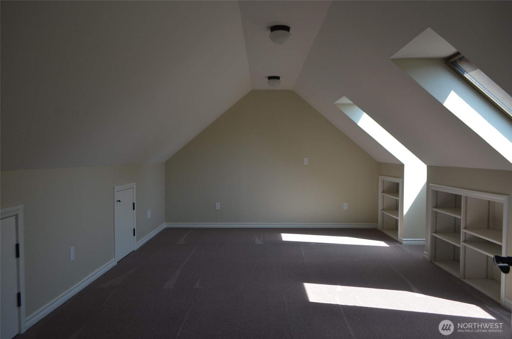 1041 Sterk Lane Property Photo 12
