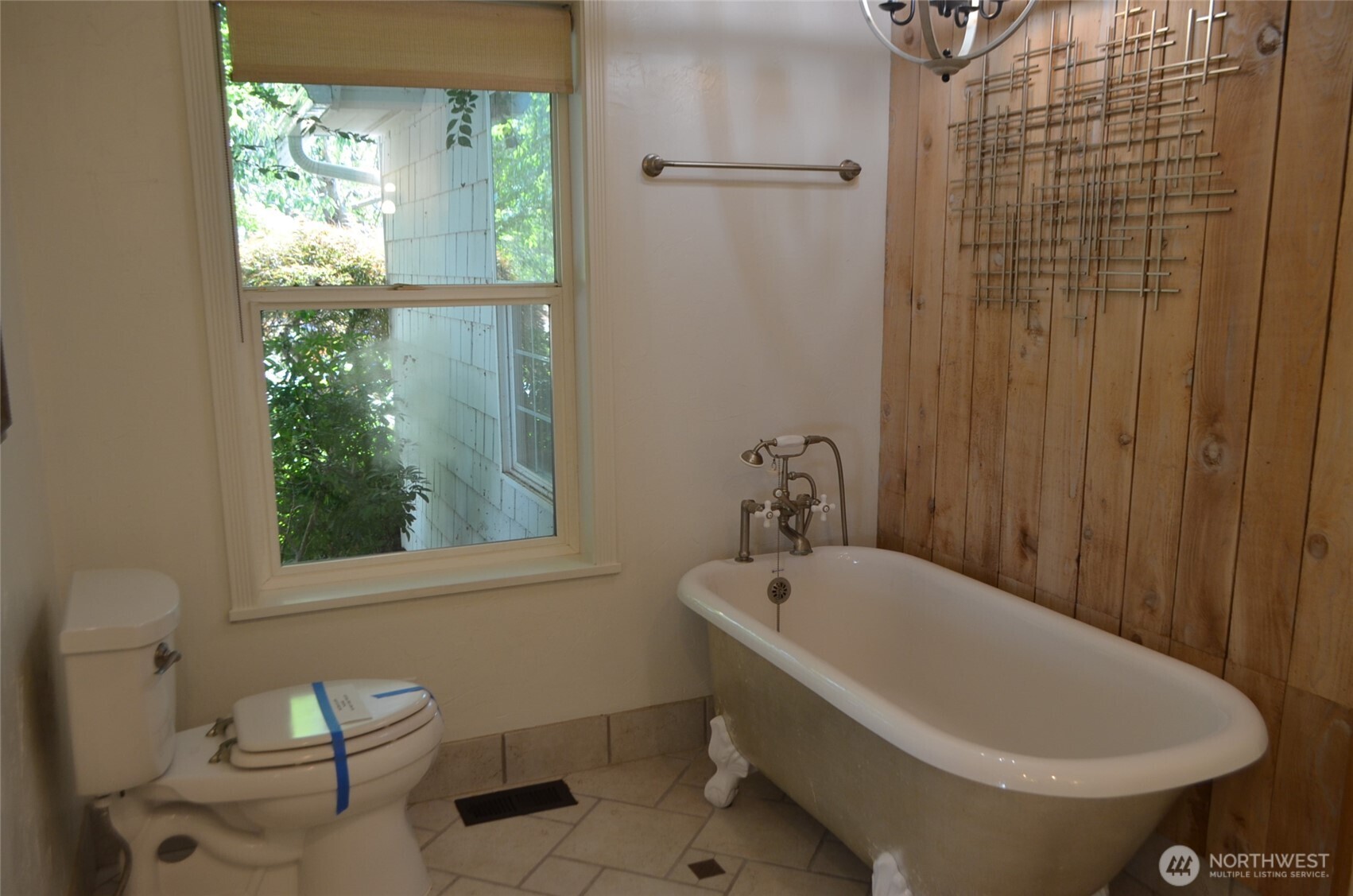 1041 Sterk Lane Property Photo 15