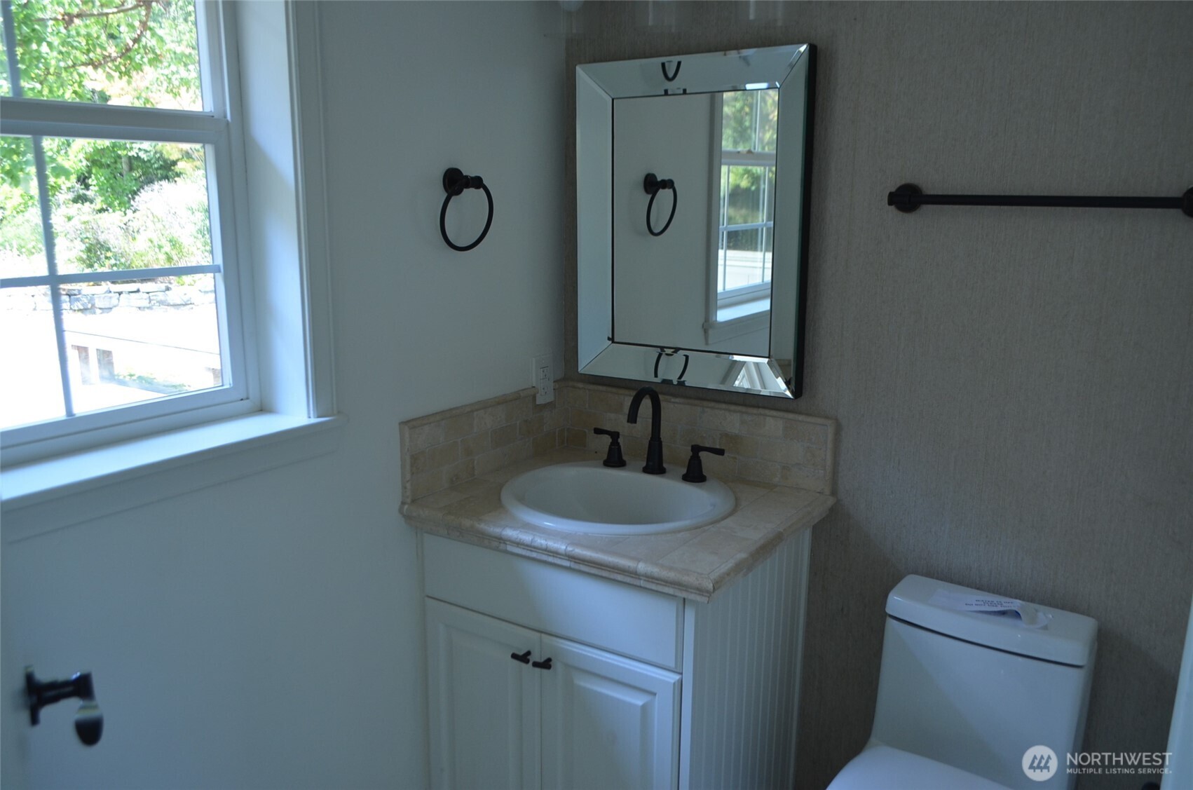 1041 Sterk Lane Property Photo 16