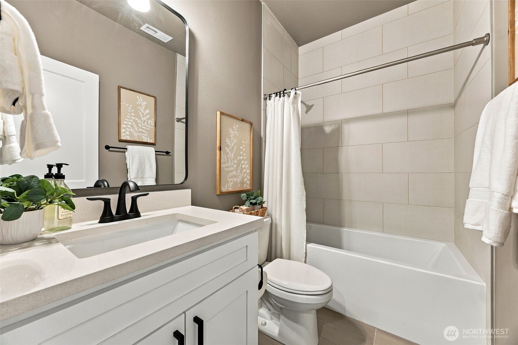 10820 245th Street Ct Property Photo 5