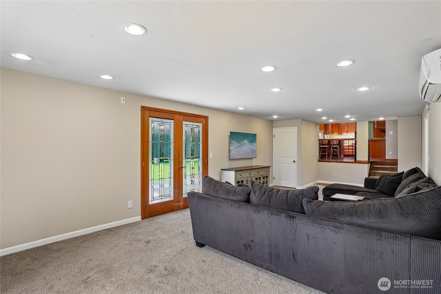 3922 180th Street Property Photo 11