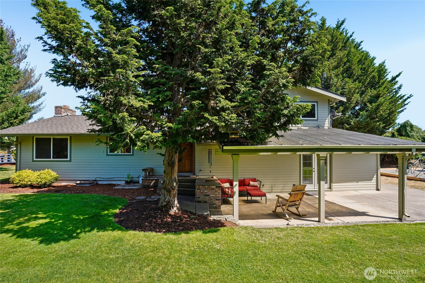 3922 180th Street Property Photo 20