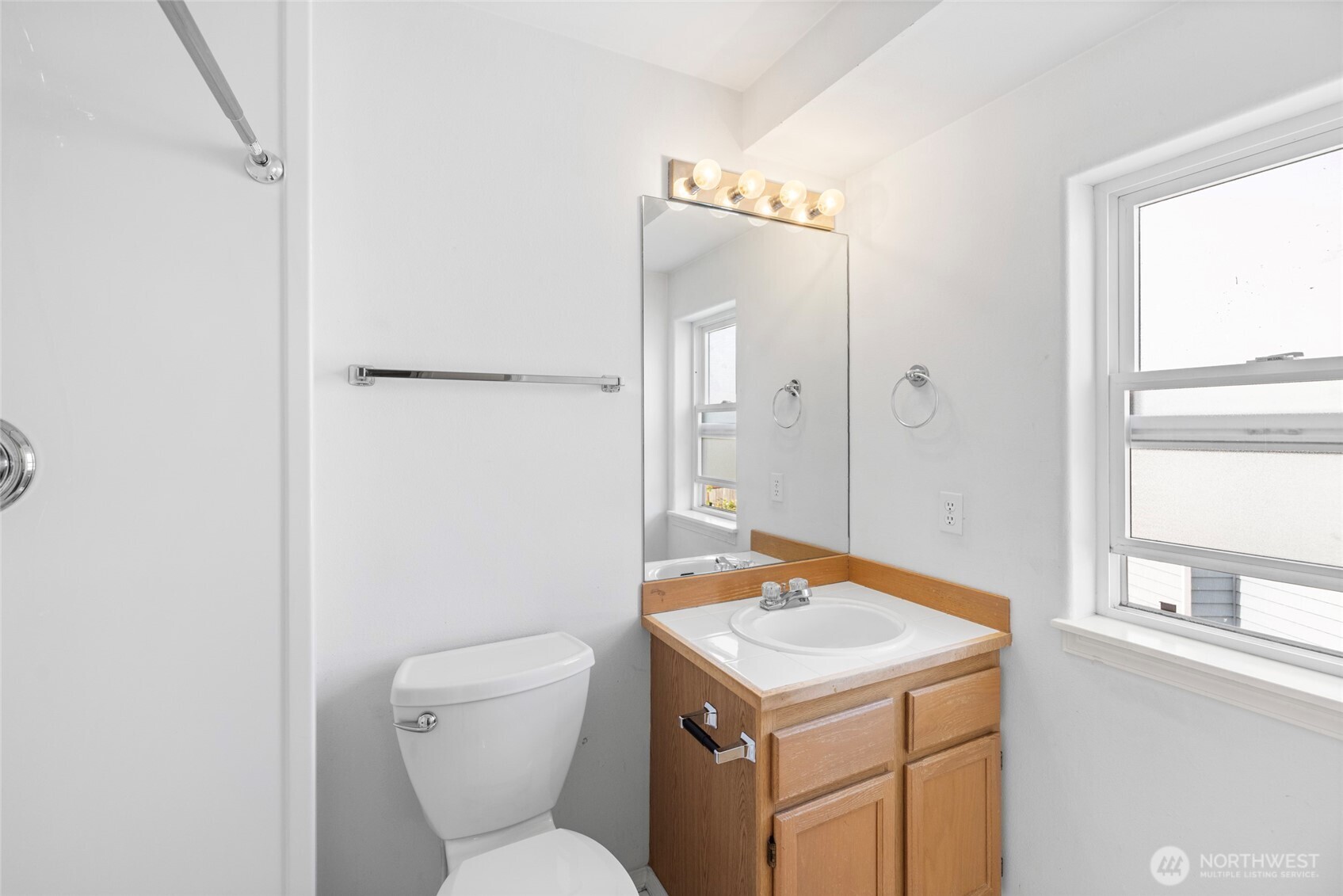 1627 E Spruce Court Property Photo 31