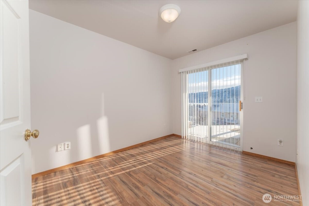 57 Katalpa Lane Property Photo 20