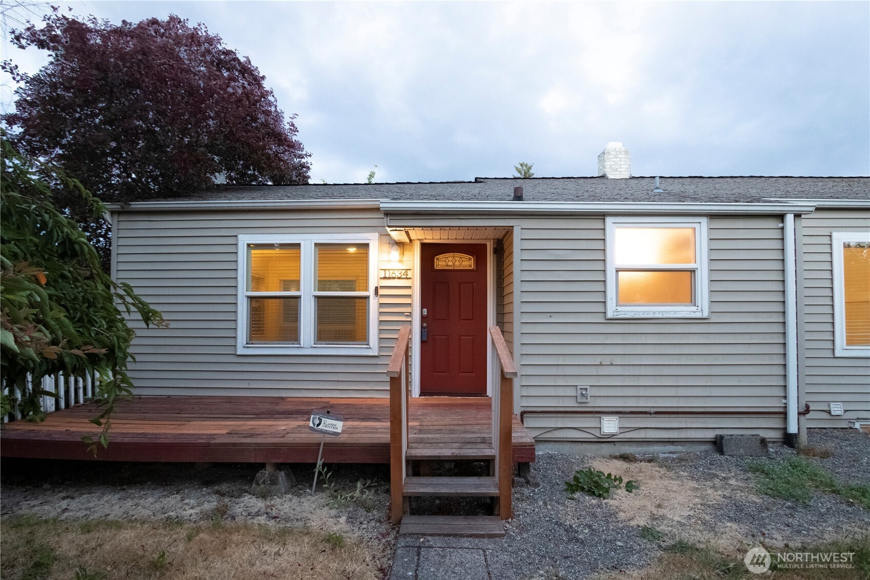 11634 25th Avenue Property Photo 2