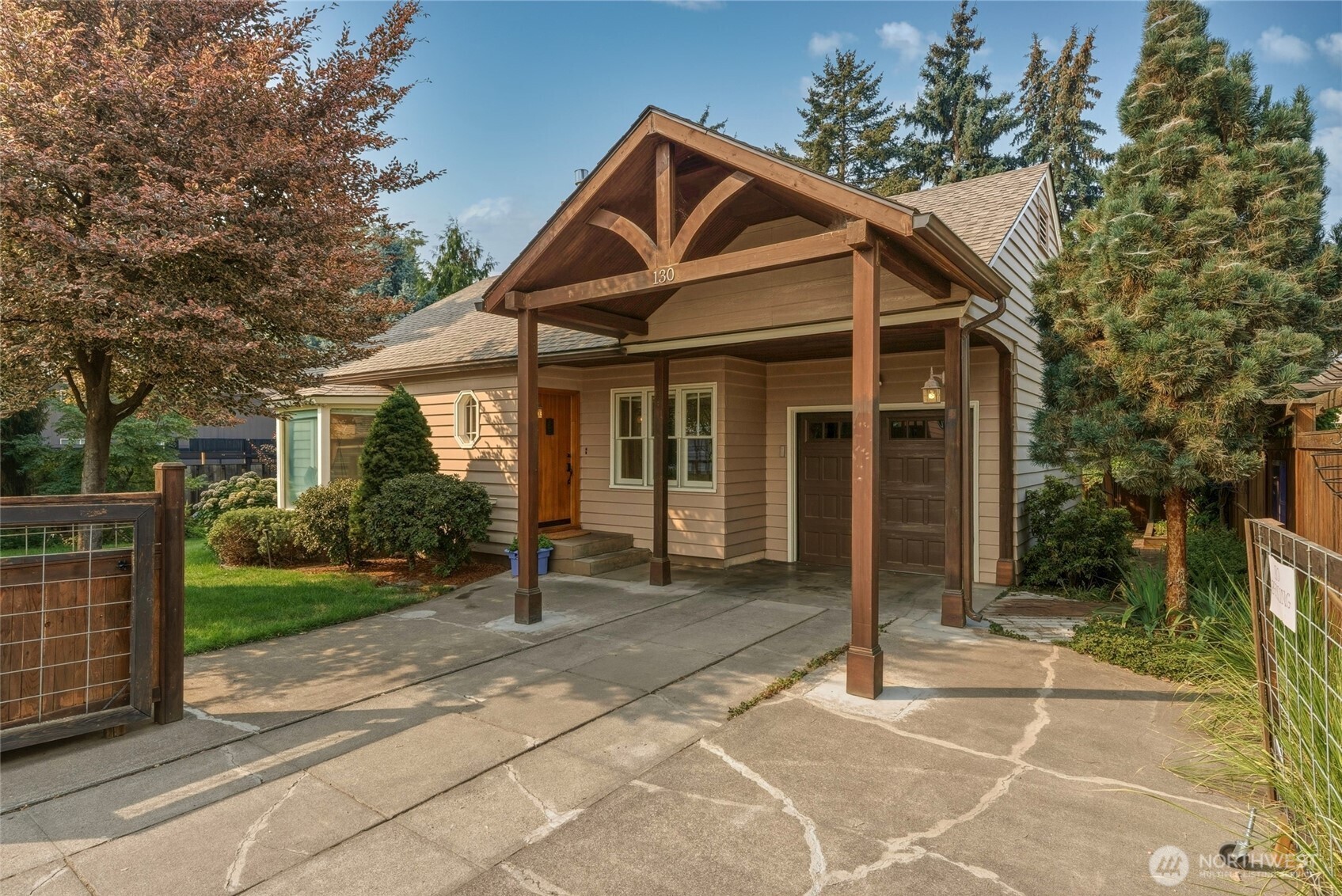 130 Dice Place Property Photo 3