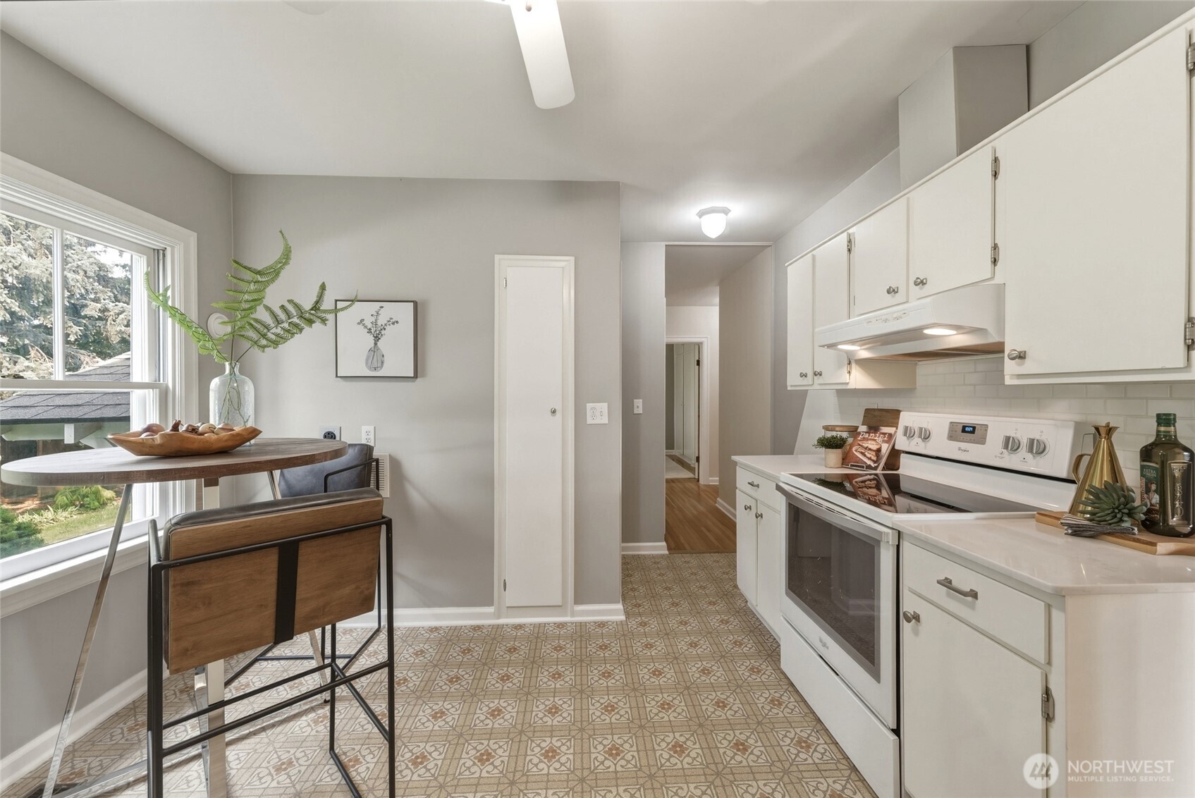 130 Dice Place Property Photo 17