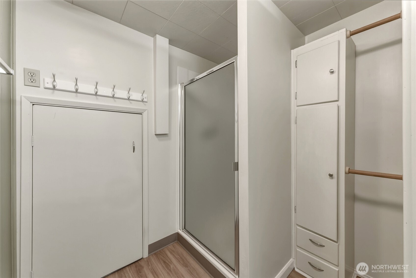 130 Dice Place Property Photo 29
