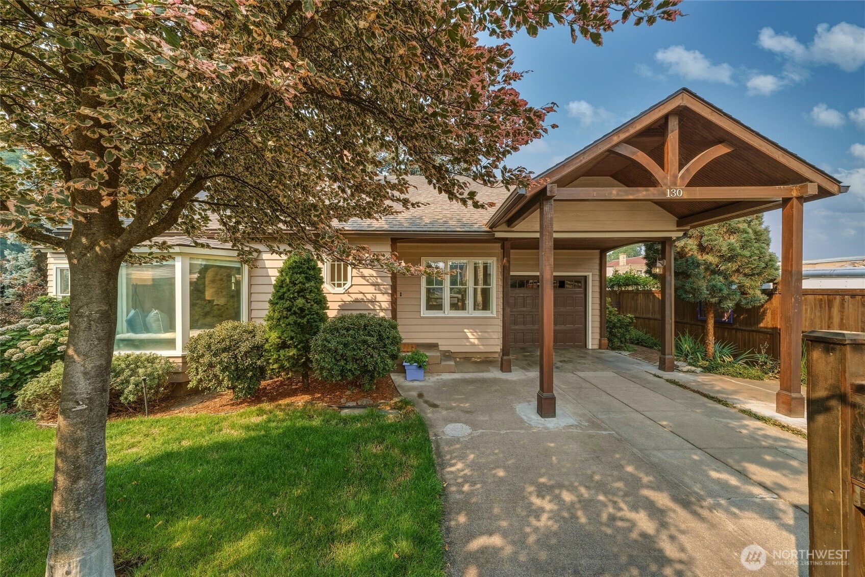 130 Dice Place Property Photo 38