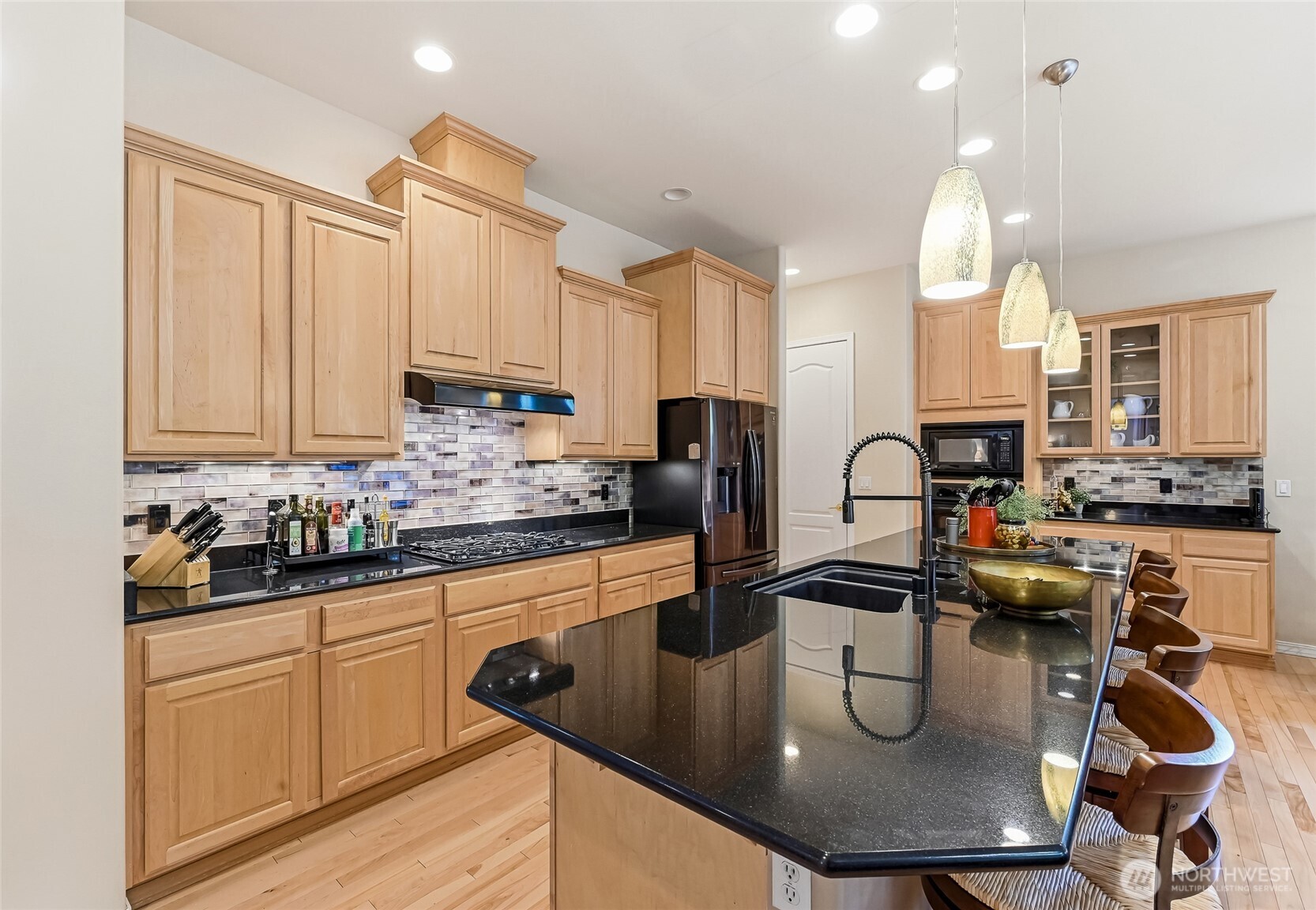 23158 Ne Devon Way Property Photo 10