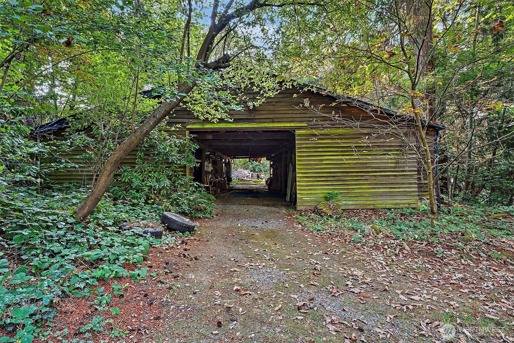 7508 Woodland Avenue Property Photo 6