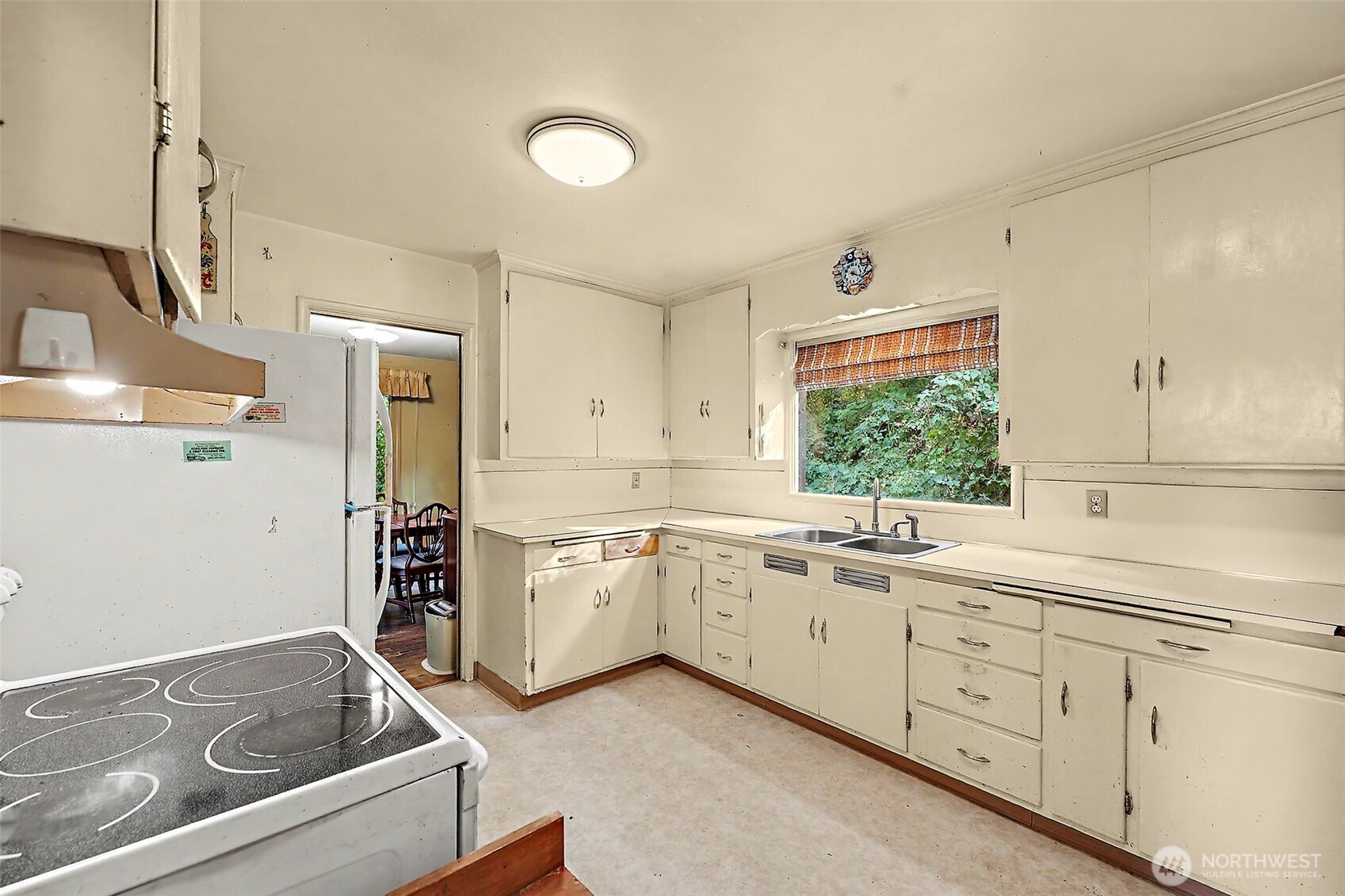 7508 Woodland Avenue Property Photo 8
