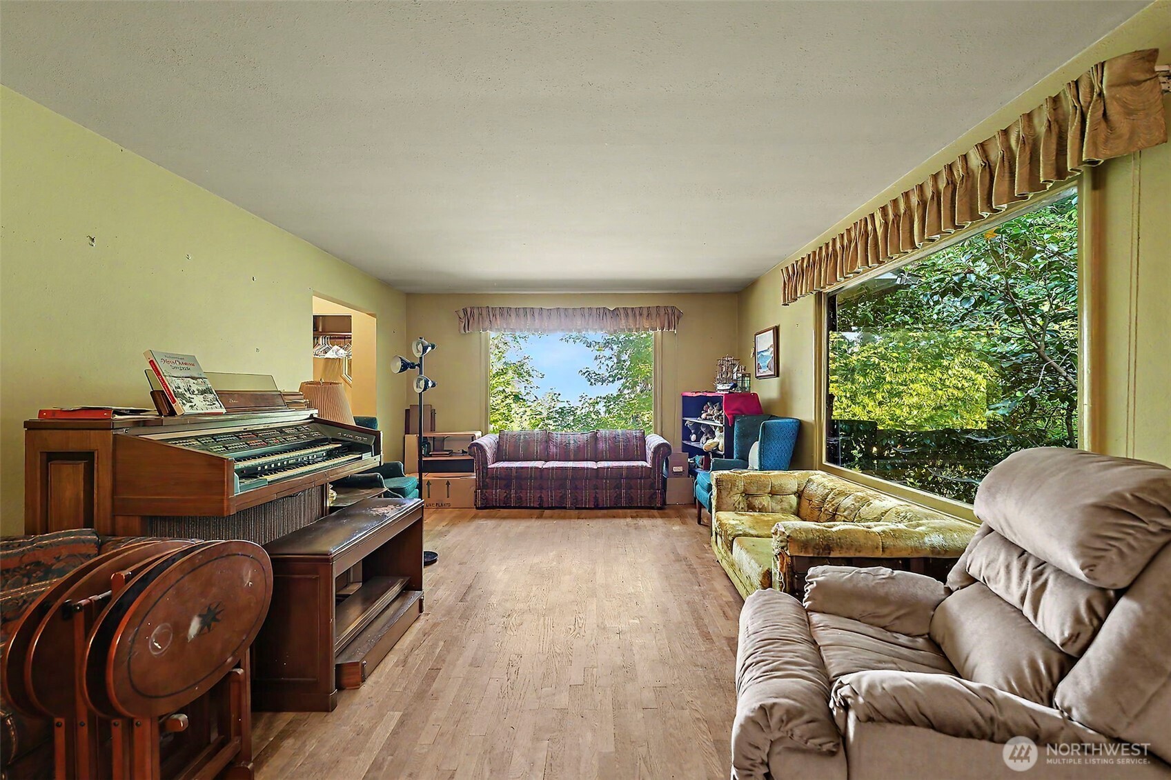 7508 Woodland Avenue Property Photo 11