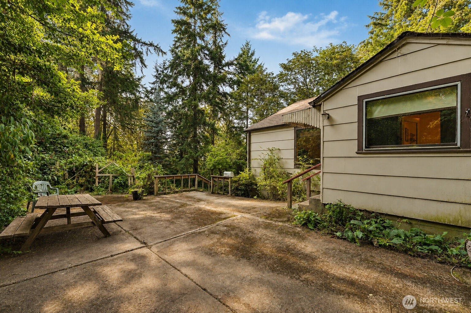 7508 Woodland Avenue Property Photo 27