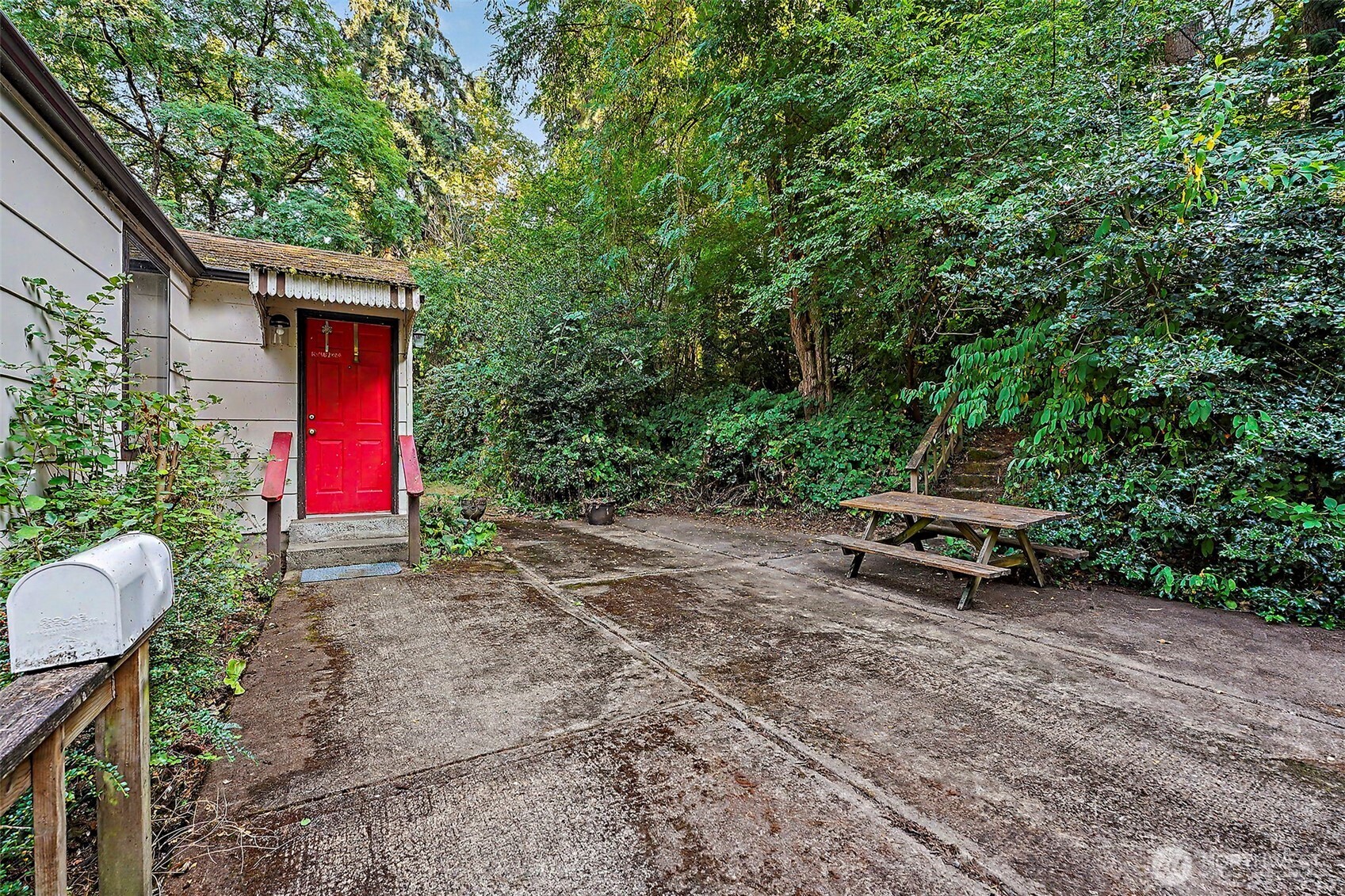 7508 Woodland Avenue Property Photo 32