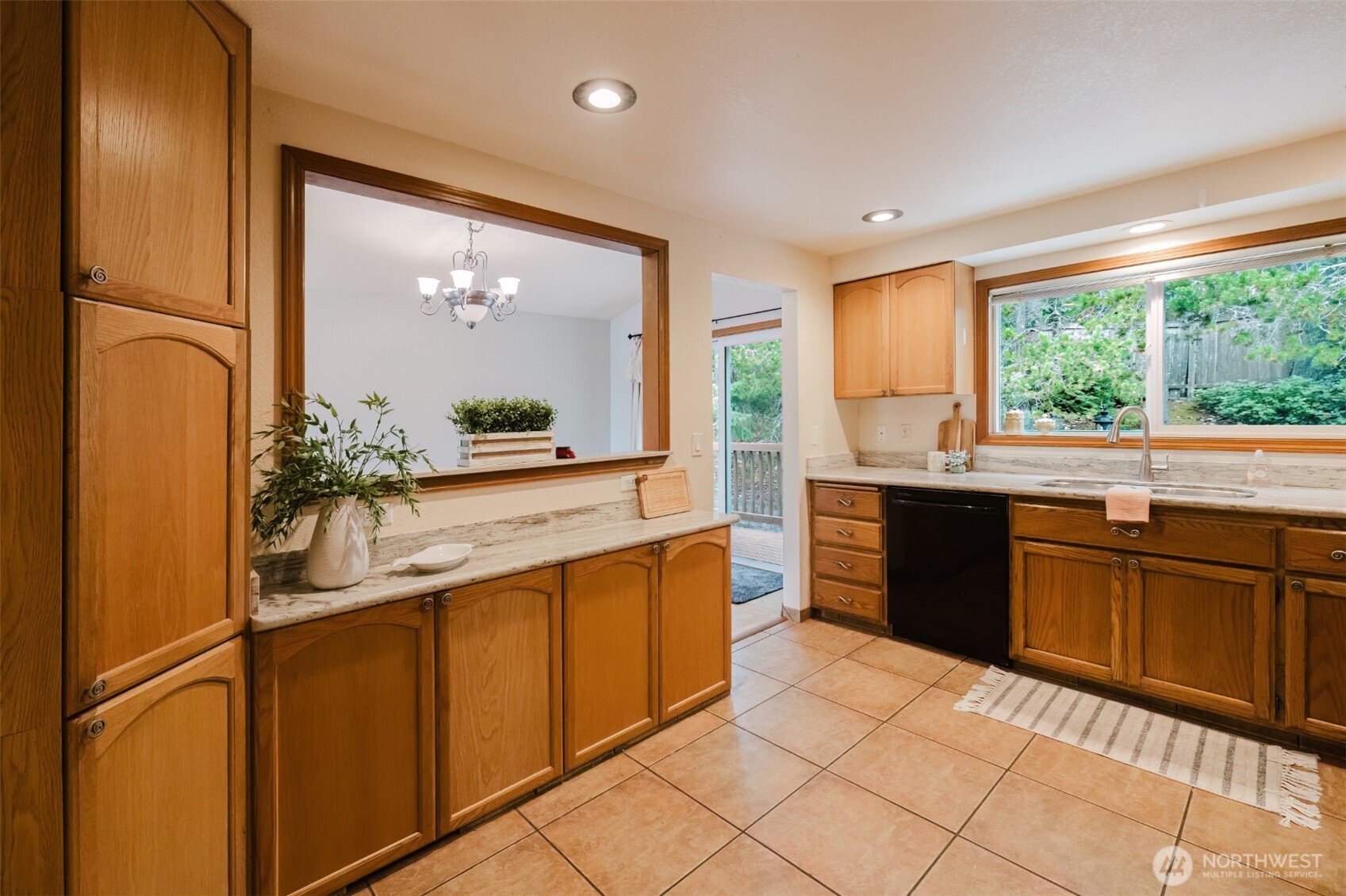 10381 Wilkes Court Property Photo 10