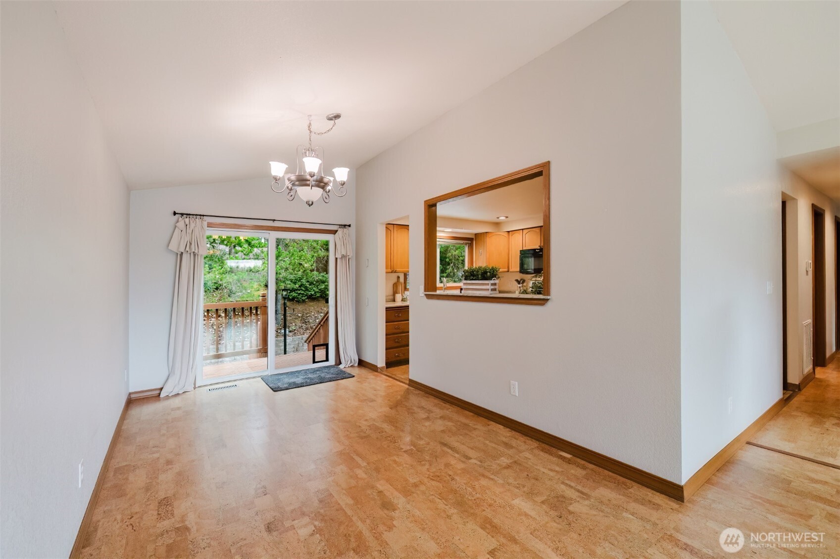 10381 Wilkes Court Property Photo 12