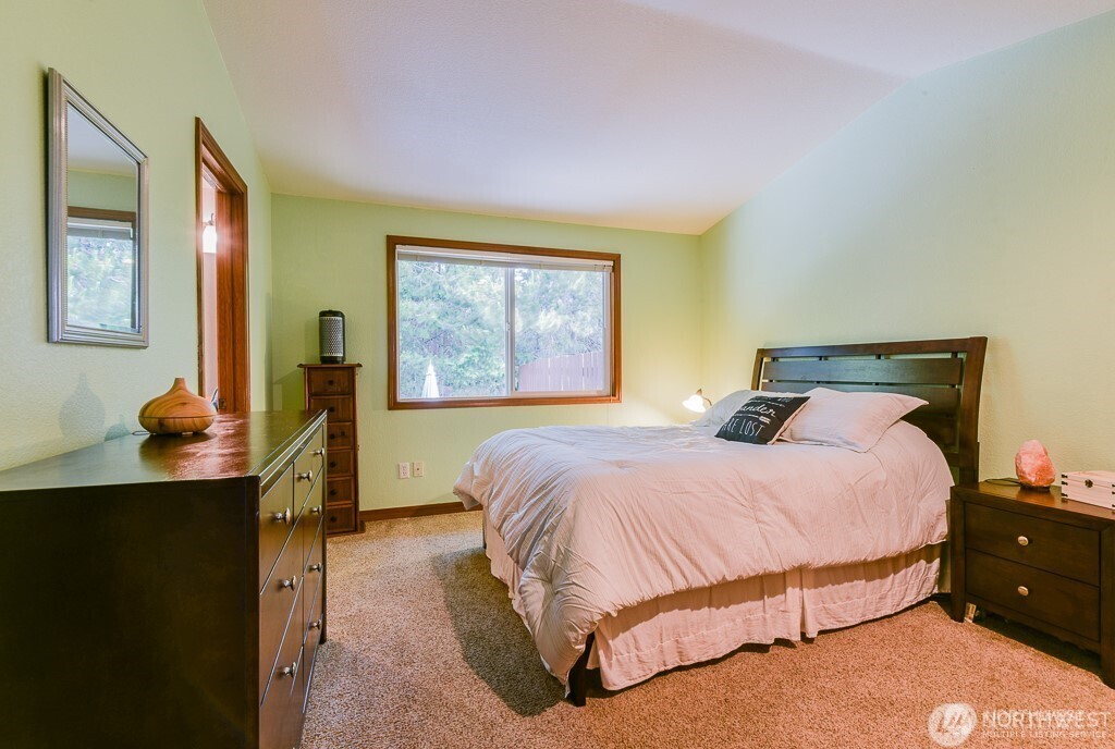 10381 Wilkes Court Property Photo 16