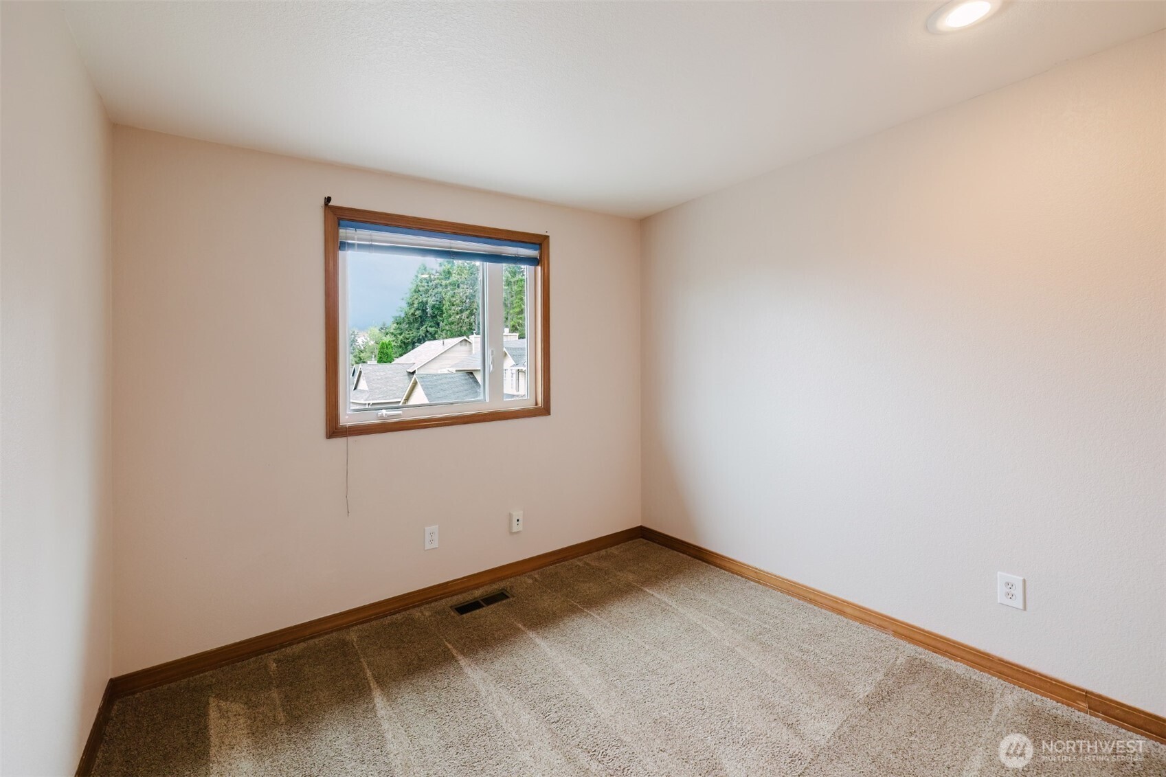 10381 Wilkes Court Property Photo 22