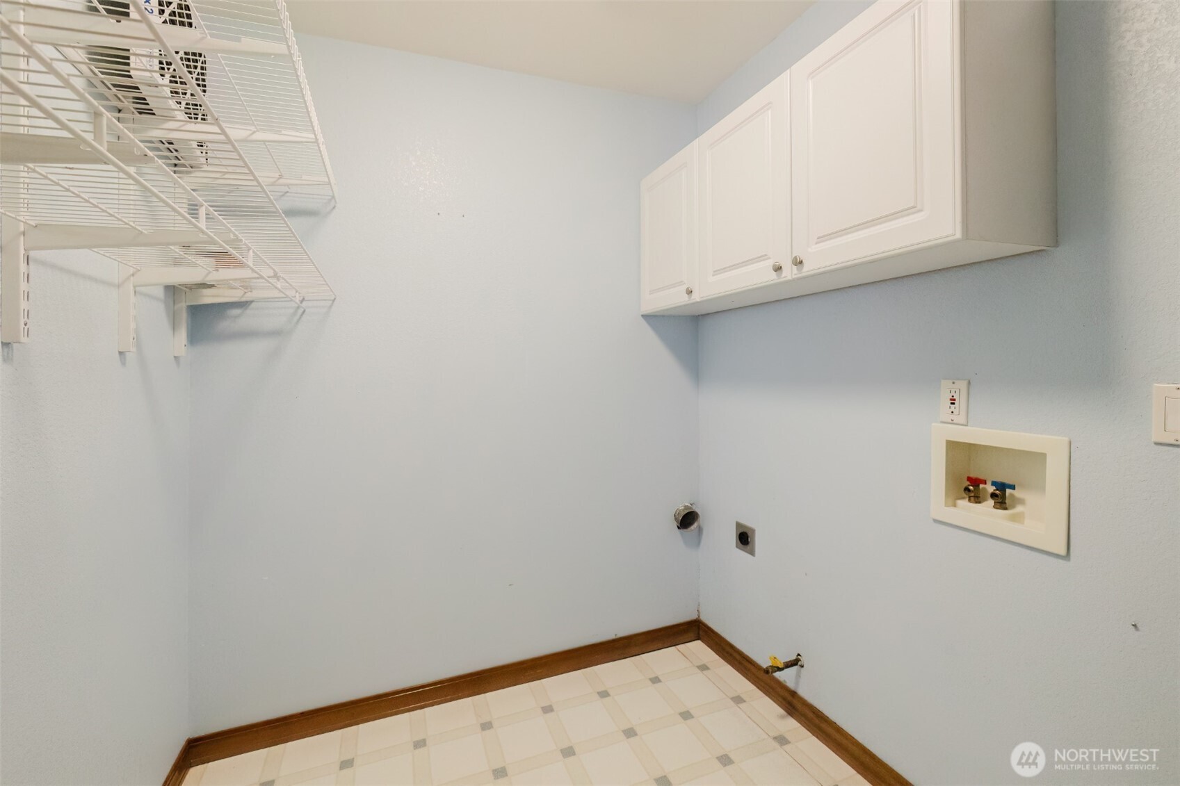 10381 Wilkes Court Property Photo 26
