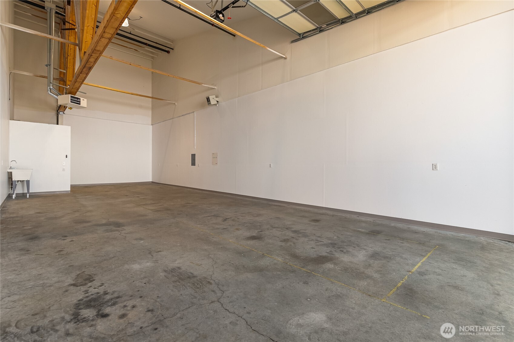 1906 Midway Lane 311 Property Photo 10
