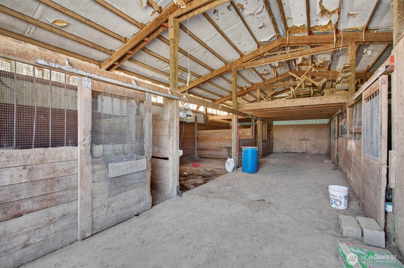 185 Westside Highway Property Photo 40