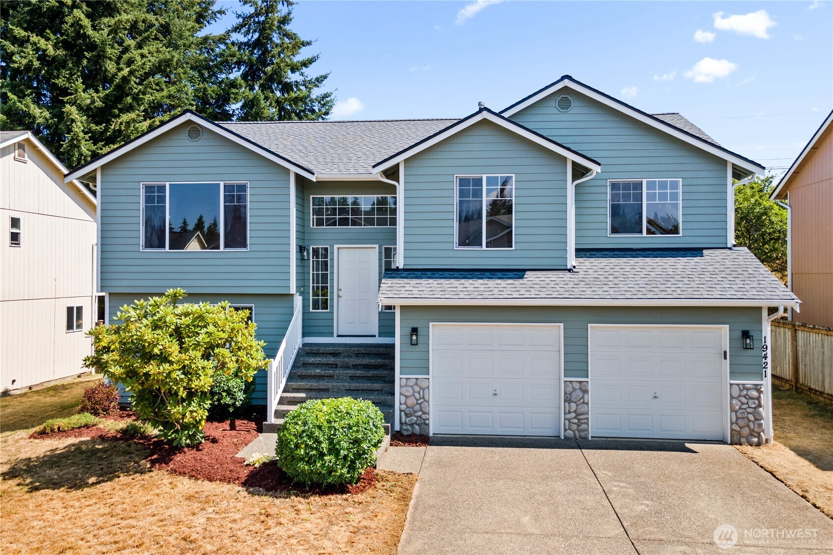 14921 93rd Avenue Property Photo 1