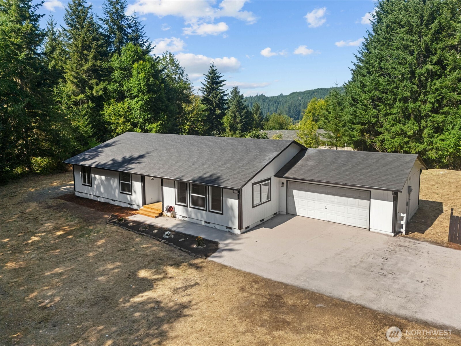 122 Northview Drive Property Photo 3