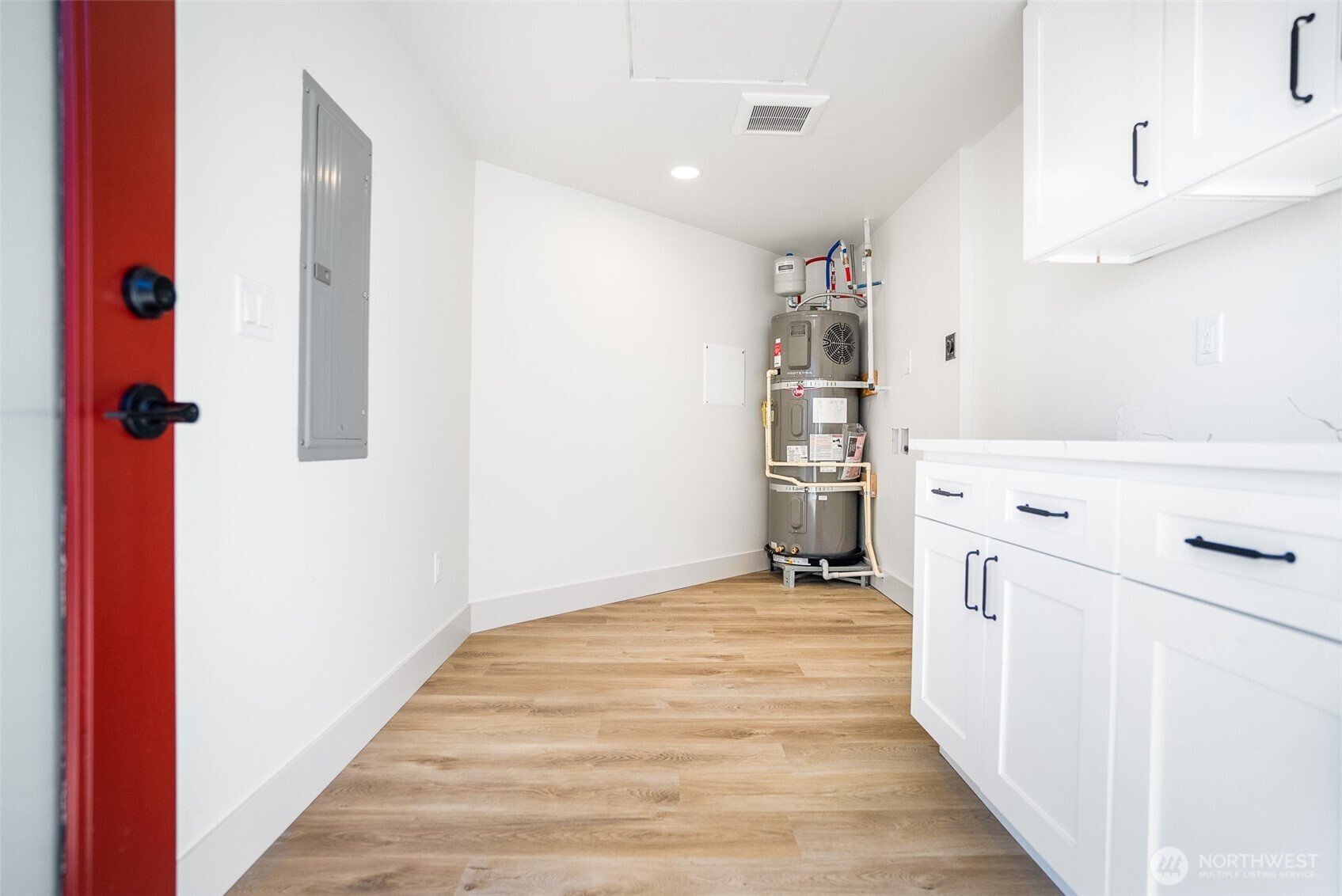 11647 Beacon Avenue Property Photo 21