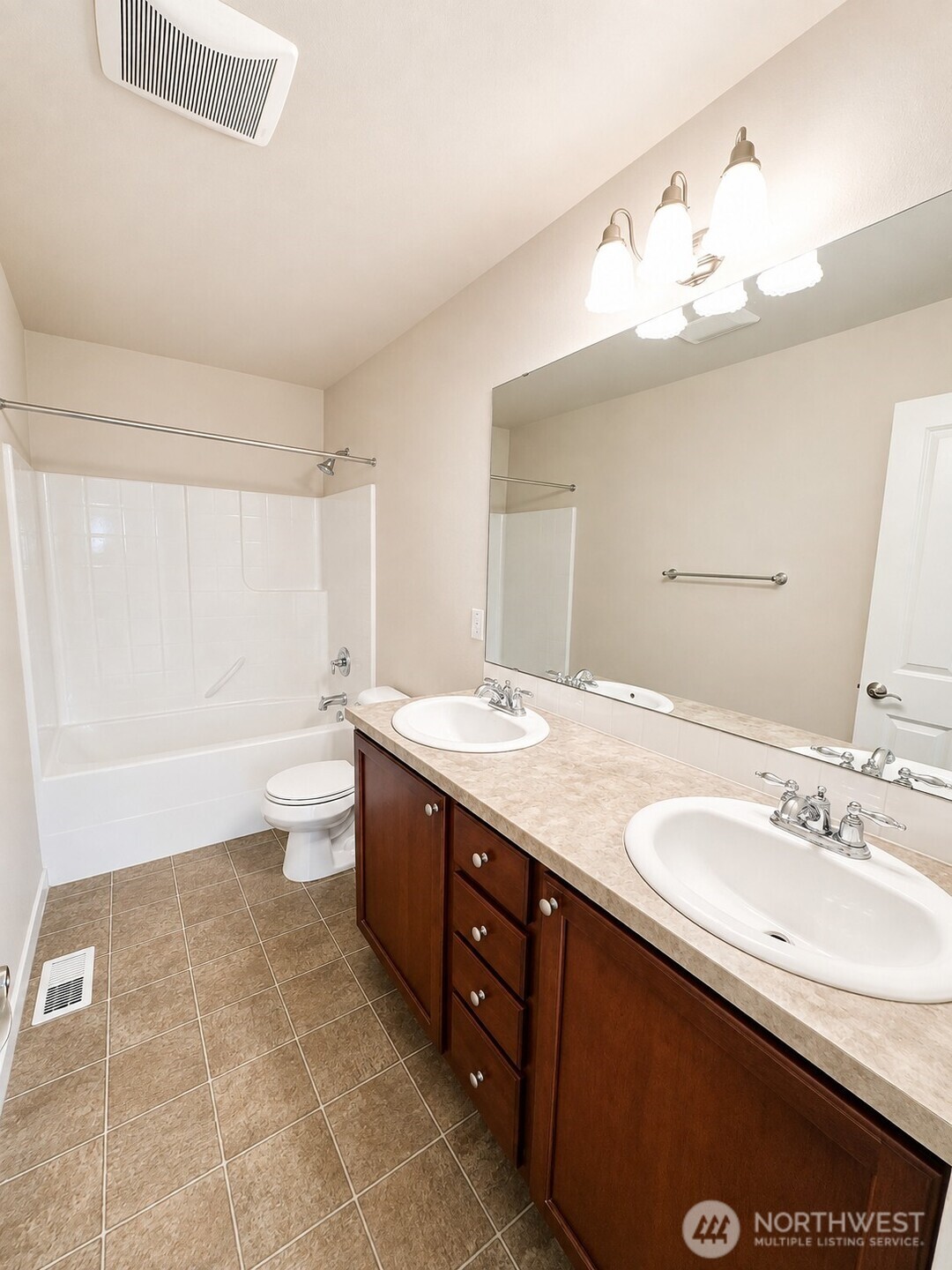 21906 40th Avenue Property Photo 34