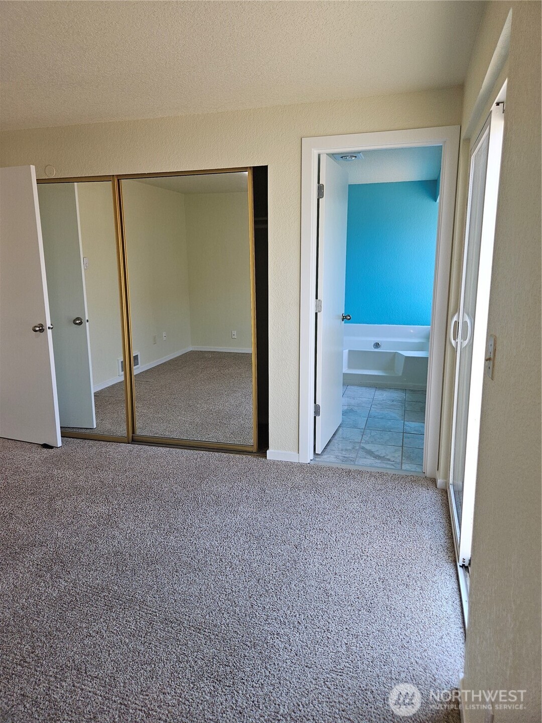 744 Berne Lane Property Photo 13