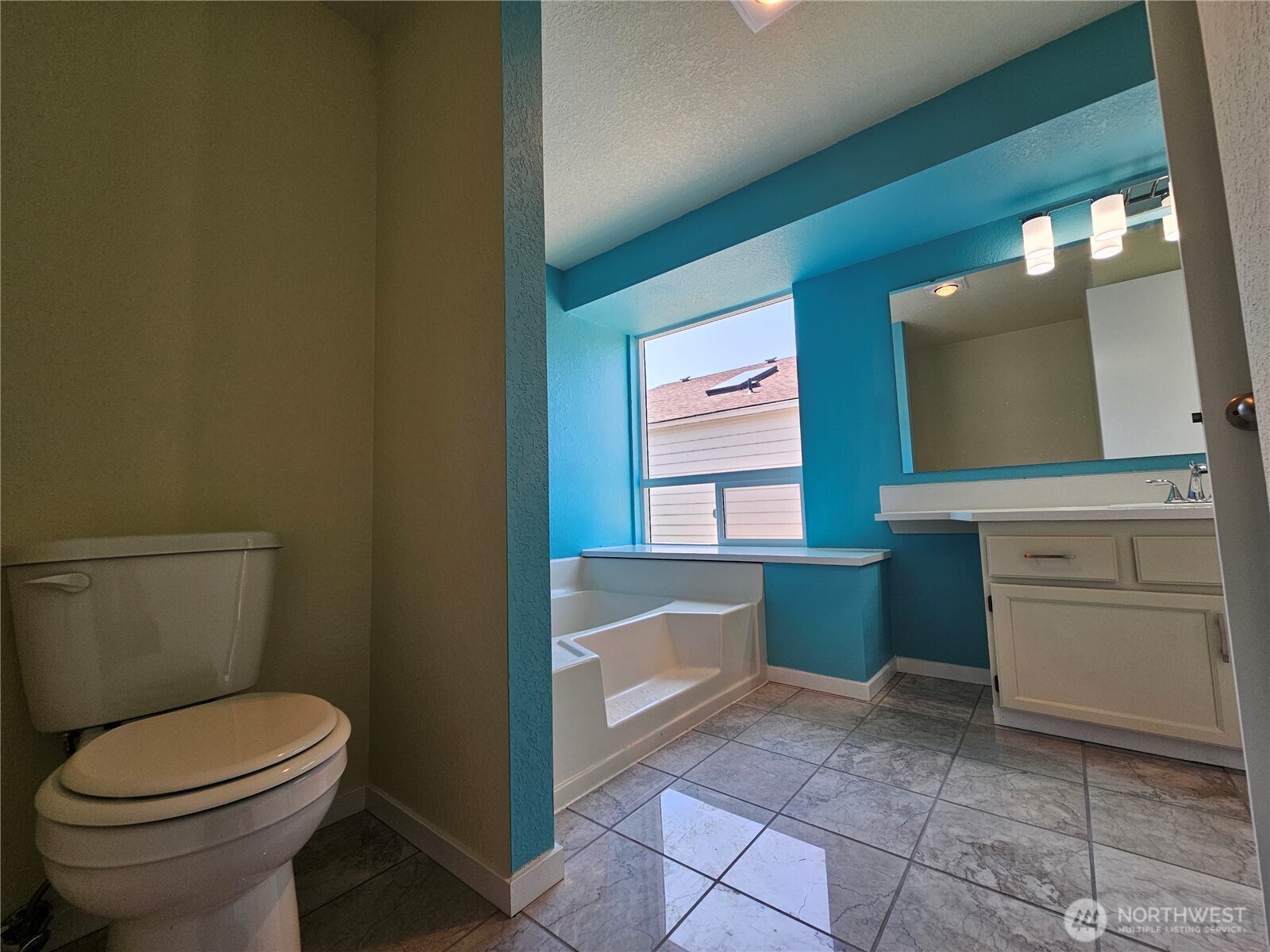 744 Berne Lane Property Photo 14