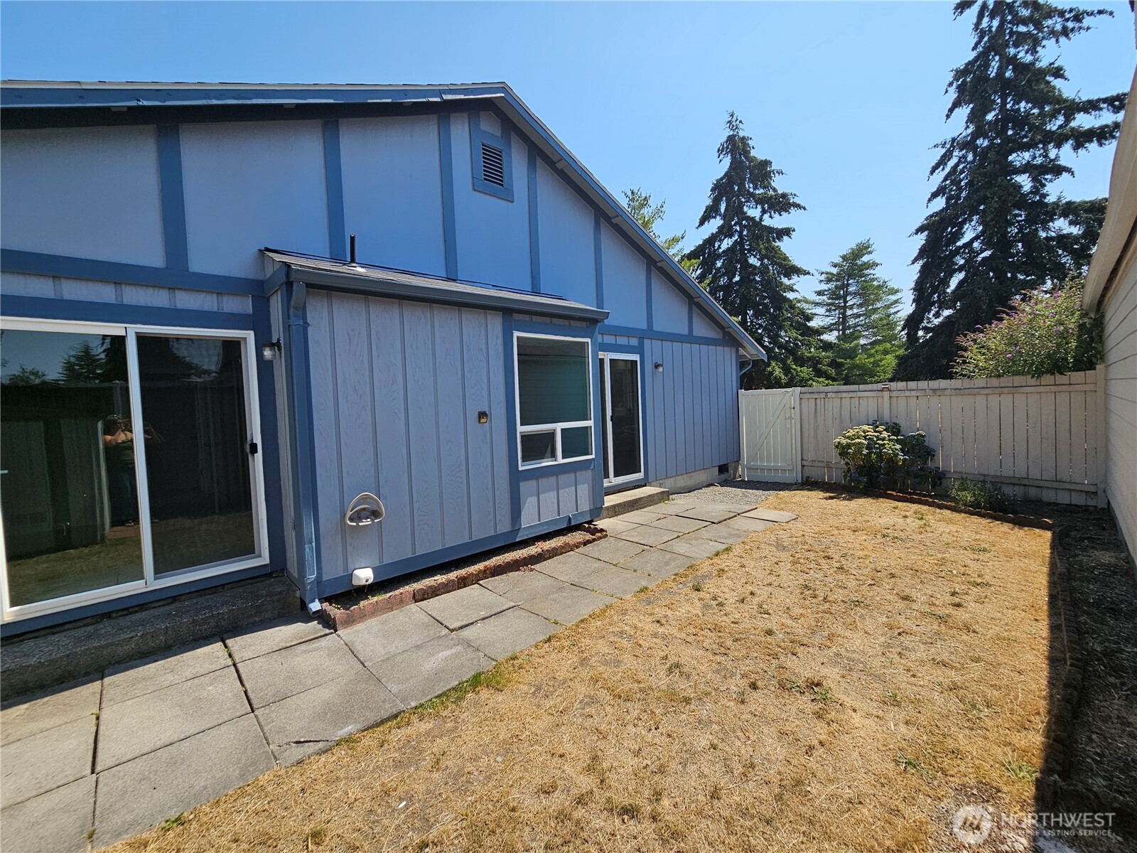 744 Berne Lane Property Photo 16
