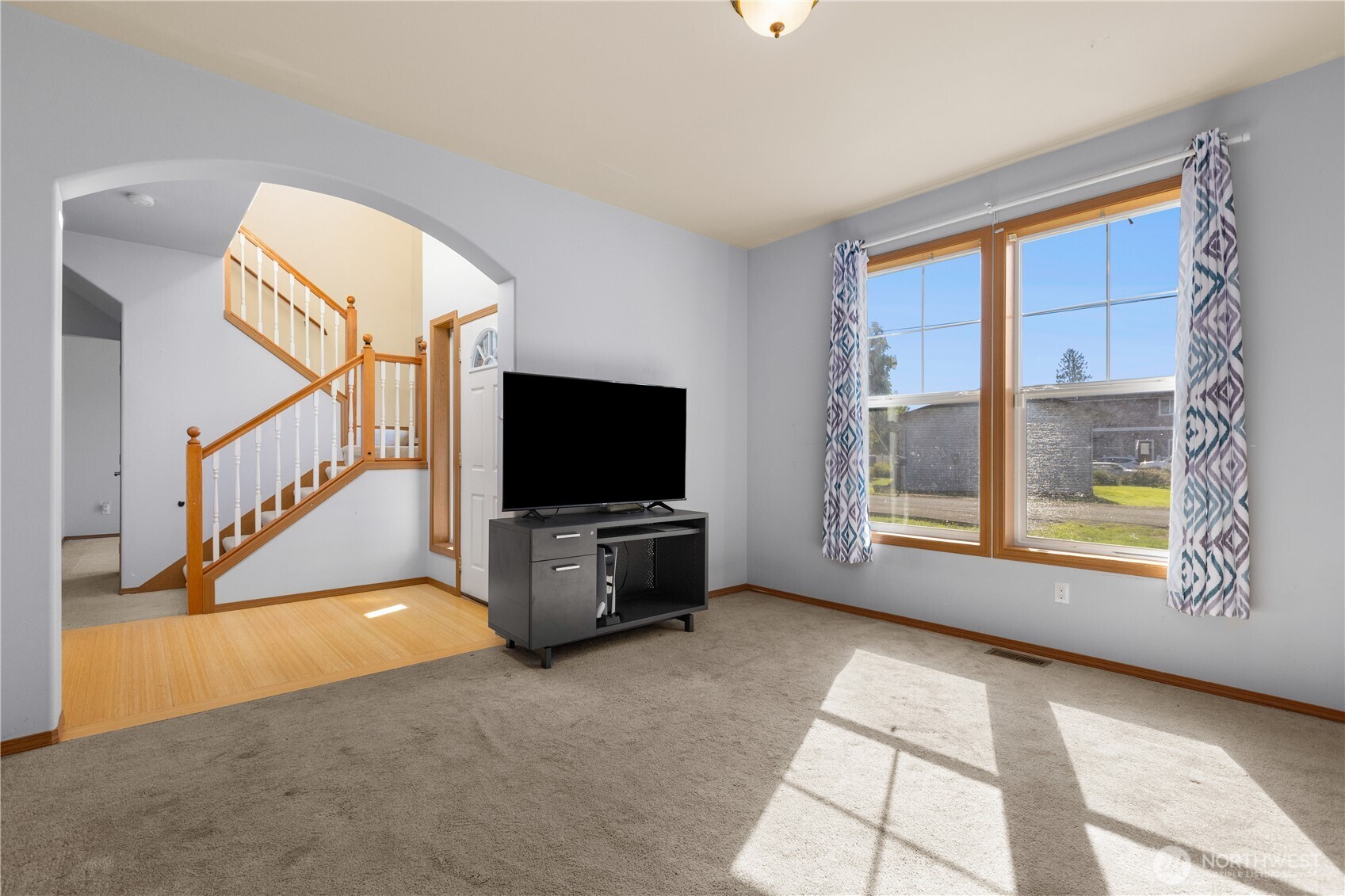 125 6th Avenue Property Photo 6
